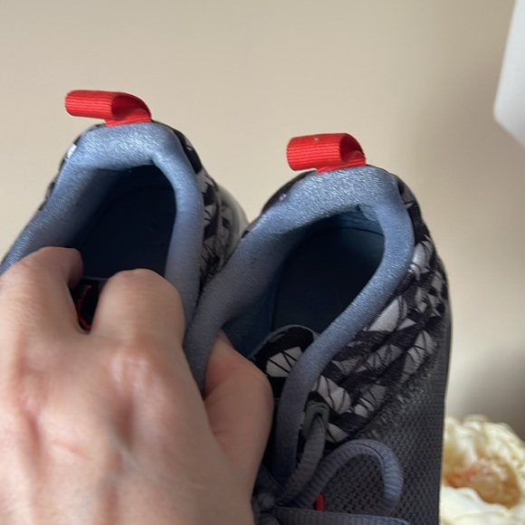 Jordan Gray and Red Athletic Sneakers - Picture 5 of 8